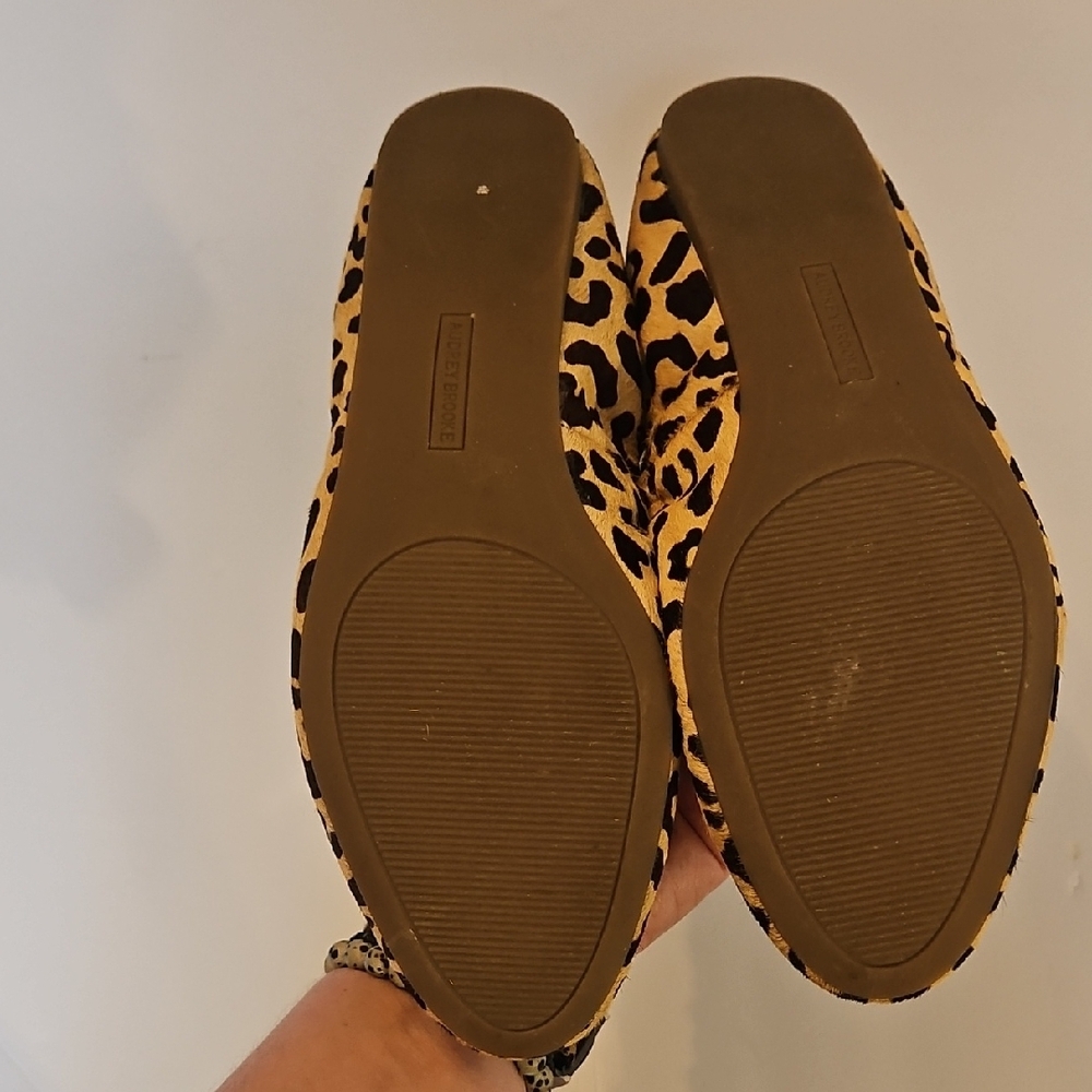 Audrey Brooke Leopard Print Tan Brown Spots Fur Ballet Flats Womens 9.5M EUC - Picture 8 of 8